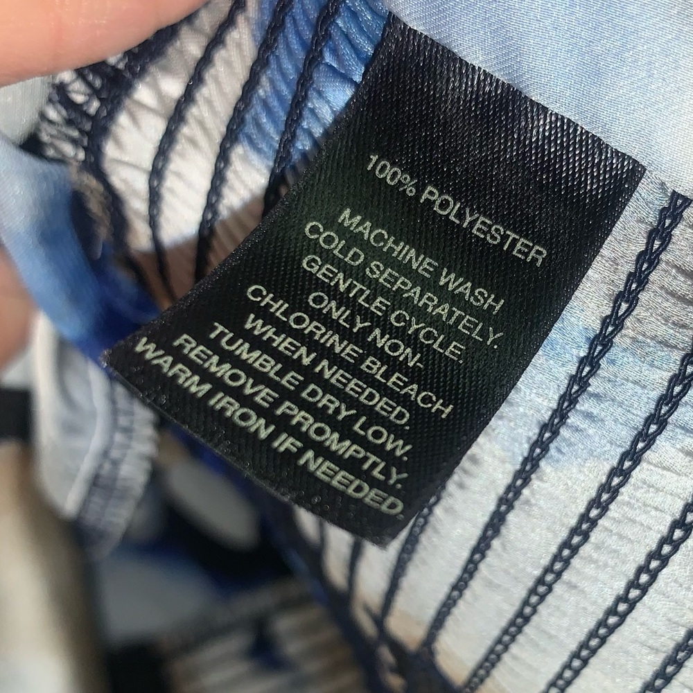 WHBM Navy, white, tan flower-patterned blouse - Picture 5 of 7